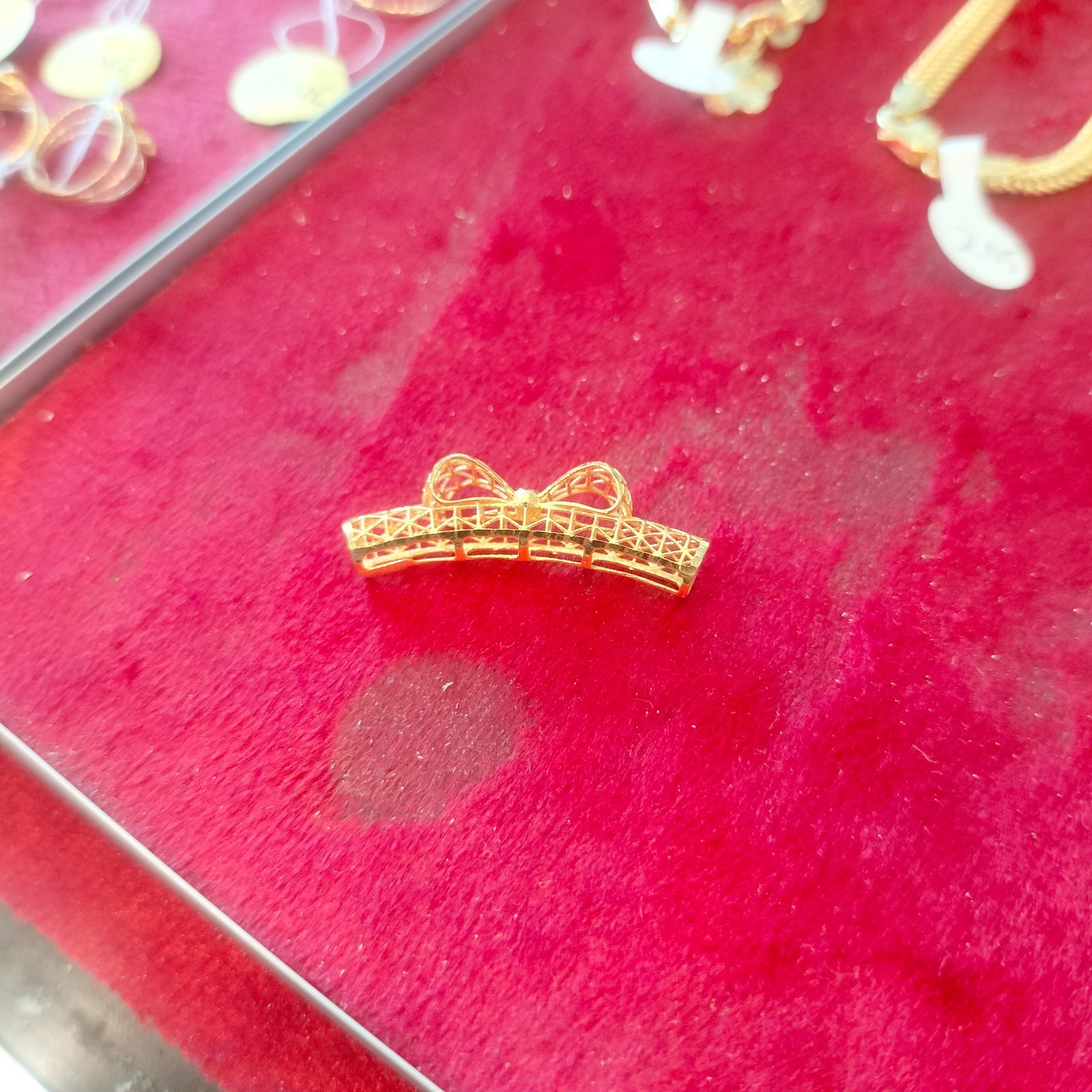 Mainan Gelang Pandora Ukir Tengah Pita
