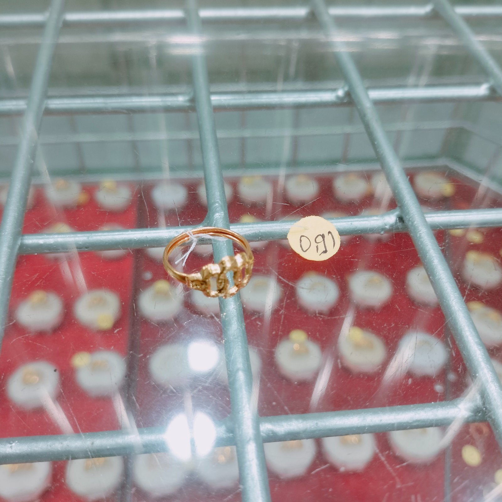 Cincin Rantai Besar