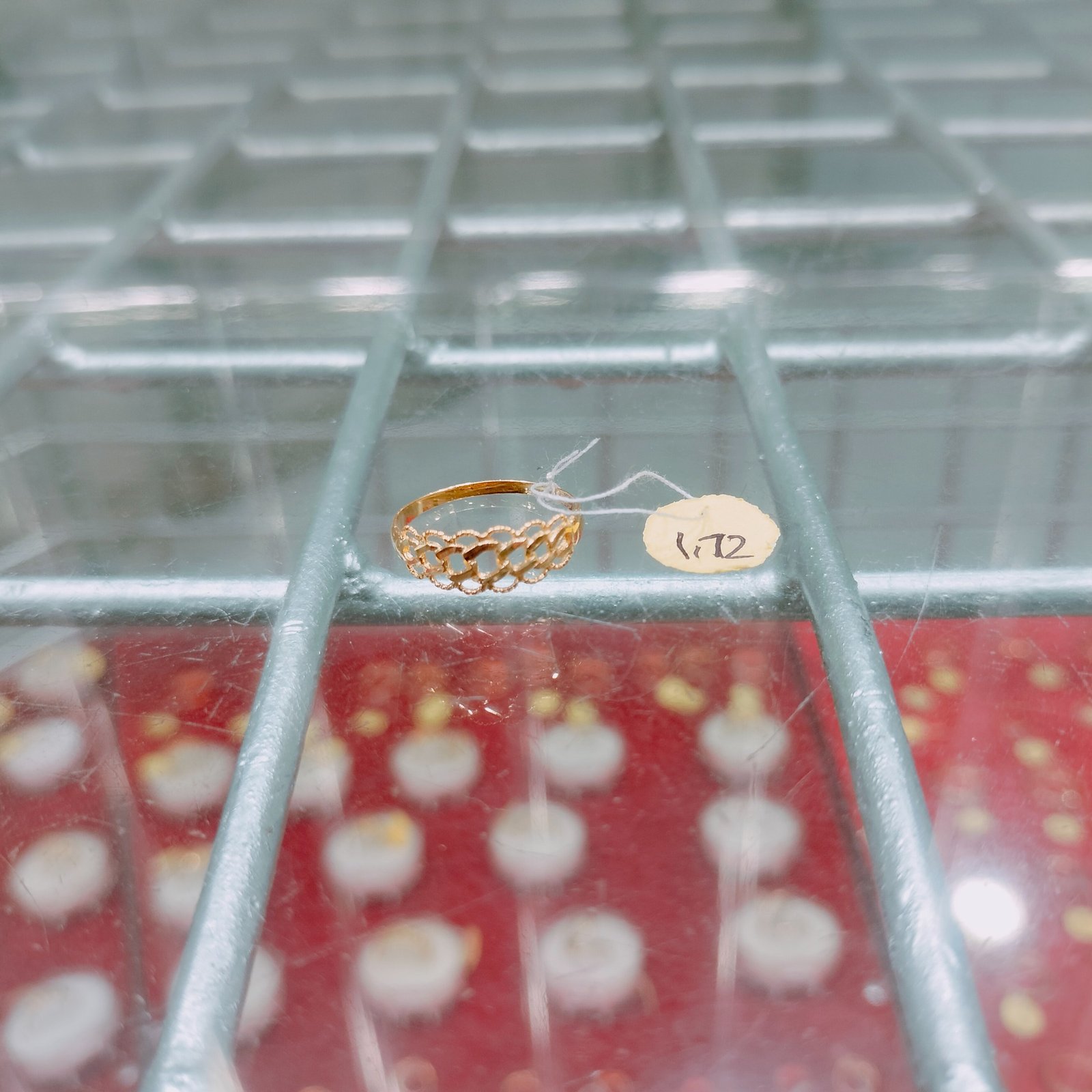 Cincin Rantai Berukir Padu